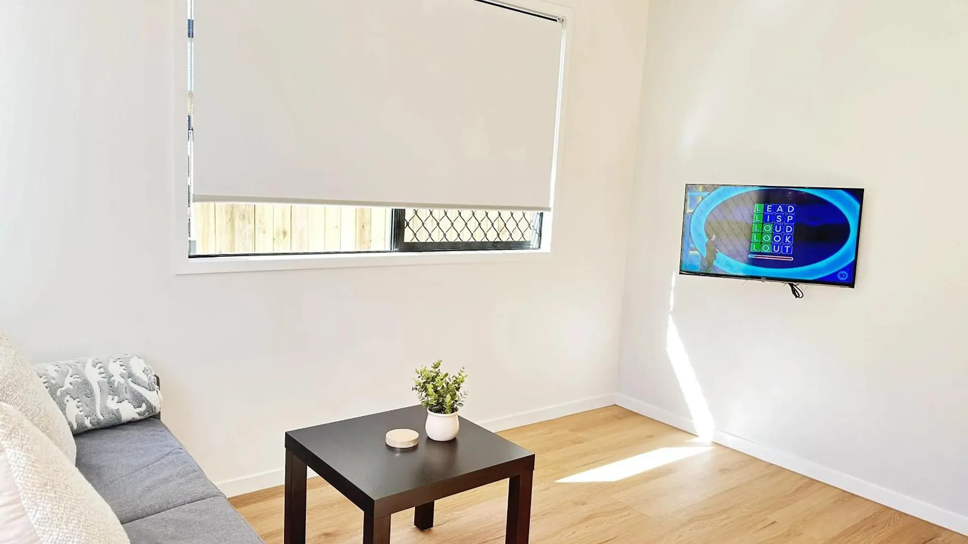 Homestay Modern New-Build Peaceful Home Studio