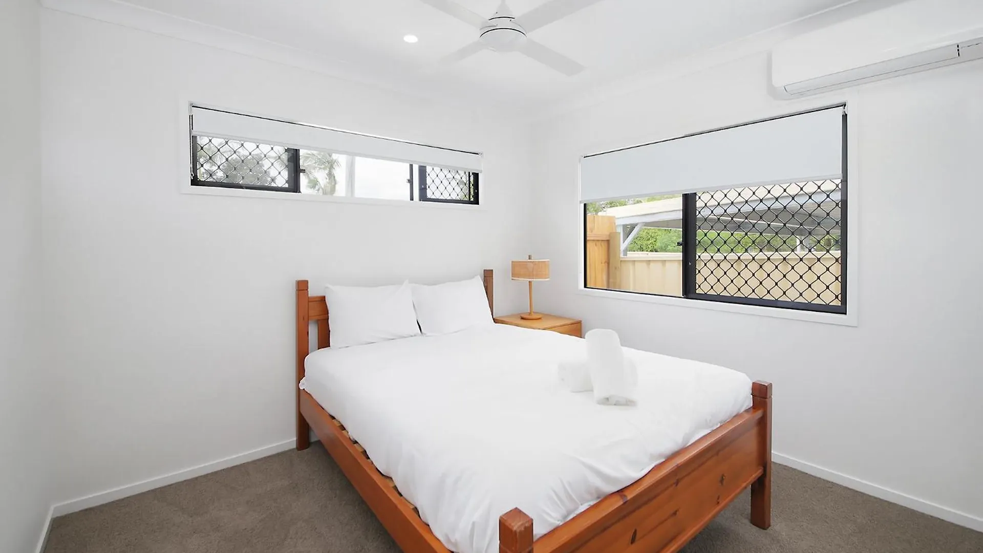 Modern New-Build Peaceful Home Studio